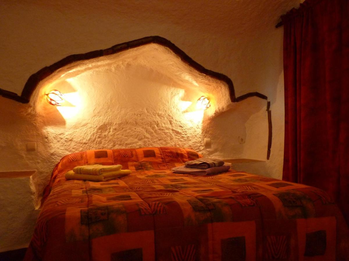 Cueva Las Rosas-Vtar/Gr/02108 Guadix Extérieur photo